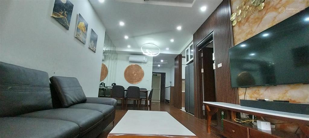 Chính chủ cho thuê căn full nội thất 90 nguyễn tuân