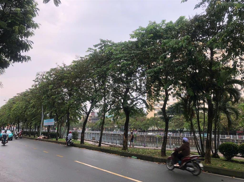 Nhà đẹp 50m2,đường nguyễn văn nguyễn,q1.3 tầng,4pn, vô cùng thoáng mát & rộng rãi.20m đến hoàng sa