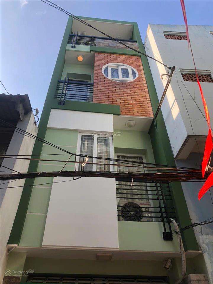 Bán nhà trung tâm q. 3, đường vườn chuối. hẻm xe hơi 5m, 3 tầng, 4 pn, nhà đẹp full tiện nghi