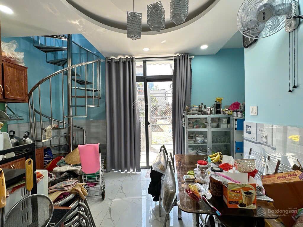 Cực hiếm! nhà ngang 11m võ duy ninh  nguyễn hữu cảnh, q1. đối diện saigon pearl, 2 lầu, 3 pn.