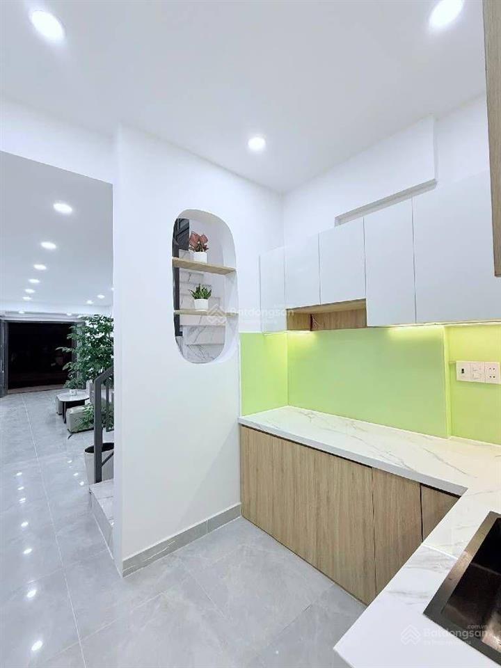 Mặt tiền nguyễn an ninh  bình thạnh, 2 lầu, 32m²  khu chợ bà chiểu hiếm nhà bán, vào ở vừa kd.