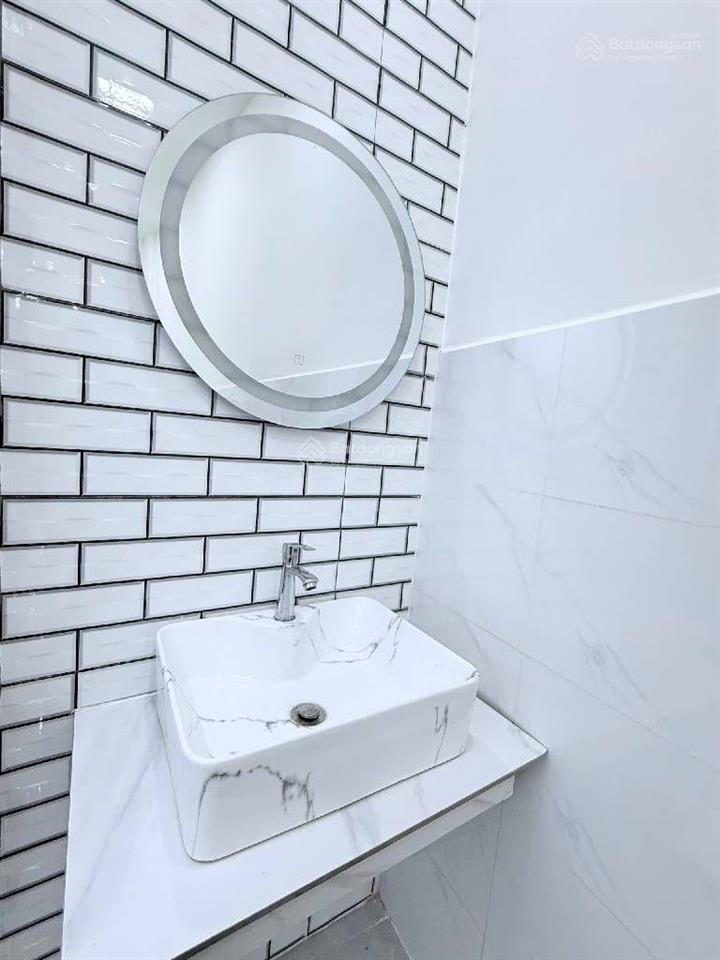 Mặt tiền nguyễn an ninh  bình thạnh, 2 lầu, 32m²  khu chợ bà chiểu hiếm nhà bán, vào ở vừa kd.