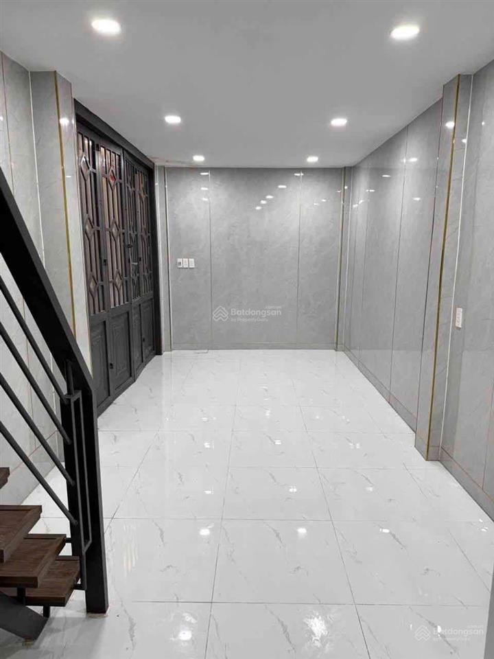 Nhà mới nguyễn đình chiểu (nguyễn bỉnh khiêm), q1. 3 tầng vào ở ngay, 1 trục thẳng 30m đến mặt tiền