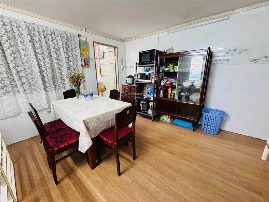 Nhà 3 mặt hẻm, không lộ giới đường phan đình phùng, pn. ô tô tận nhà, vừa ở vừa kinh doanh, gần mt
