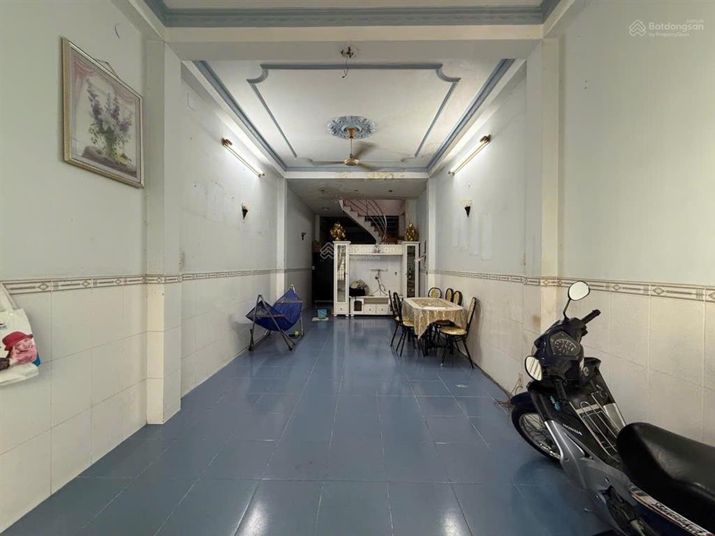 Nhà 67m², 3 lầu 6pn, 5wc (3,6 * 22m) đường lê văn sỹ, p. nhiêu lộc. khu vực an ninh, dân trí ao