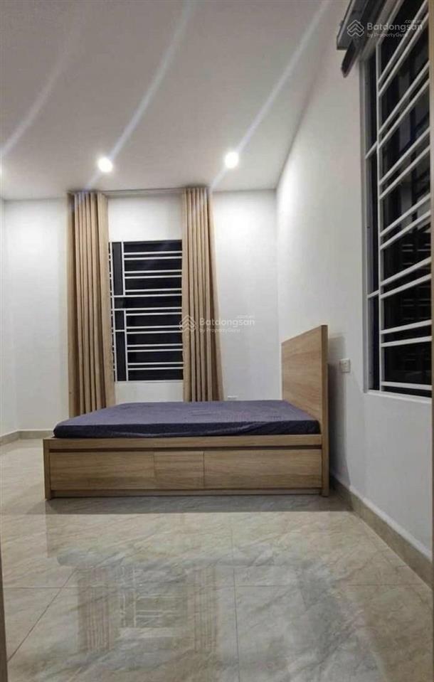 Nhà tân mai, hoàng mai, dân xây 5 tầng, dt50m2, gi.á 9,5 t.ỷ