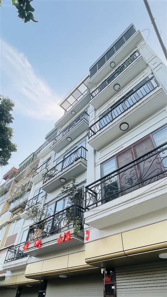 Nhà phân lô 6 tầng ô tô đỗ cửa trung tâm hoàng mai chỉ 10 tỷ