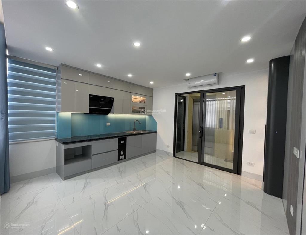 Nhỉnh 10 tỷ, nhà mới koong tương mai, hoàng mai 7 tầng thang máy ở sướng