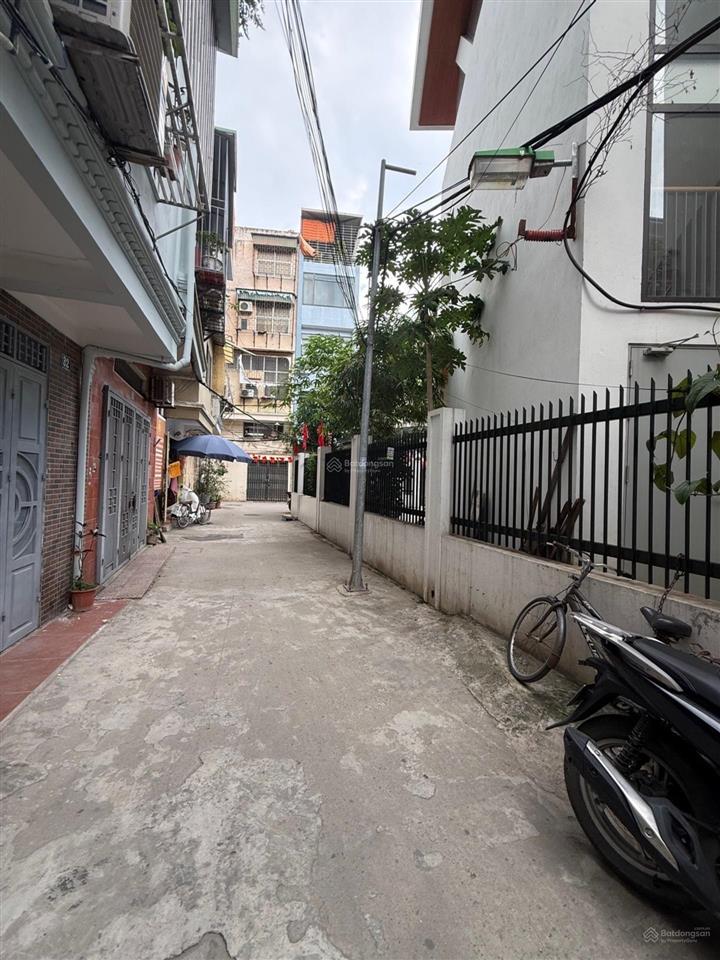 Bán nhà tân mai  hoàng mai  5 tầng mới đẹp  ngõ thông thoáng  gần hồ đền lừ  nhỉnh 8 tỷ