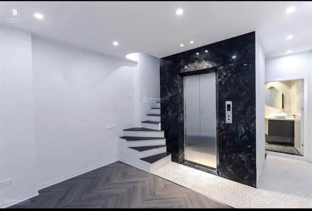 Siêu phẩm mặt phố hoàng mai  60m2, 7 tầng thang máy  vỉa hè rộng  kinh doanh đỉnh, chỉ hơn 28 ty