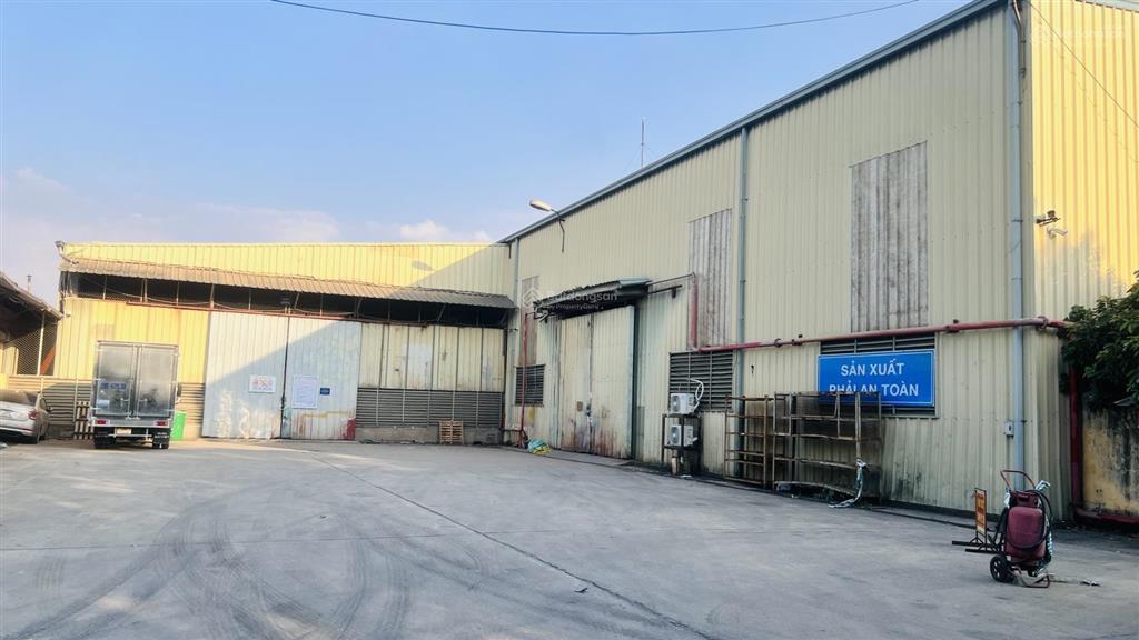 Chuyển nhượng 11000m2 đất 50 năm mặt đường phan trọng tuệ, thanh trì, hà nội. giá 1** tỷ.