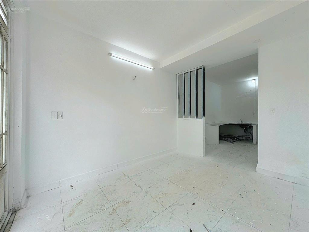 Cho thuê nhà trọ đẹp ngay nttu an phú đông 27, 2,8 triệu, 35m2