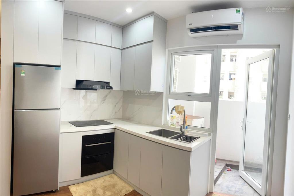 Ngay sát đại học thành đô căn thương mại tht newcity full nội thất như hình