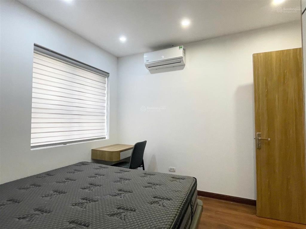 Ngay sát đại học thành đô căn thương mại tht newcity full nội thất như hình
