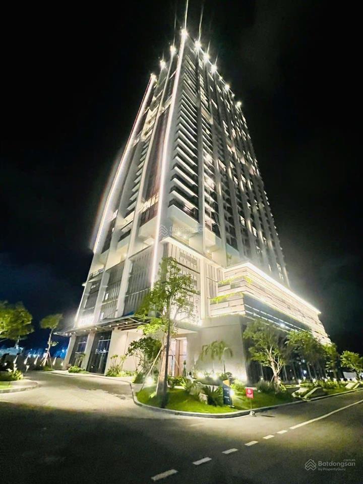 Cho thuê 1 năm studio ở ngay, tiện ích 5*, cách biển 300m, gần bãi cháy