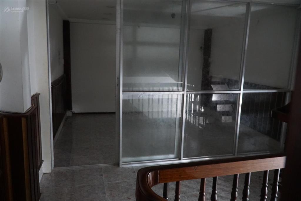 Cho thuê nhà nguyên căn chính chủ mặt tiền 60m2 đường 3/2 phường vườn lài quận 10 giá thỏa thuận
