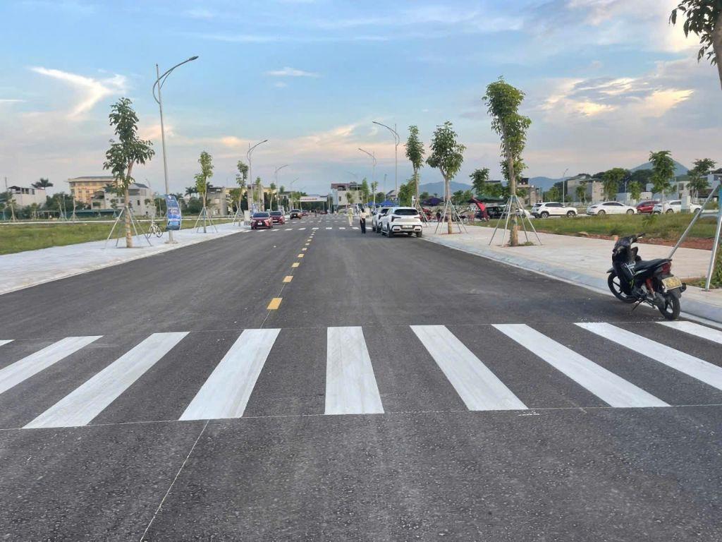  BÁN ĐẤT NỀN SAO MAI TRIỆU SƠN . LH:0829102989.