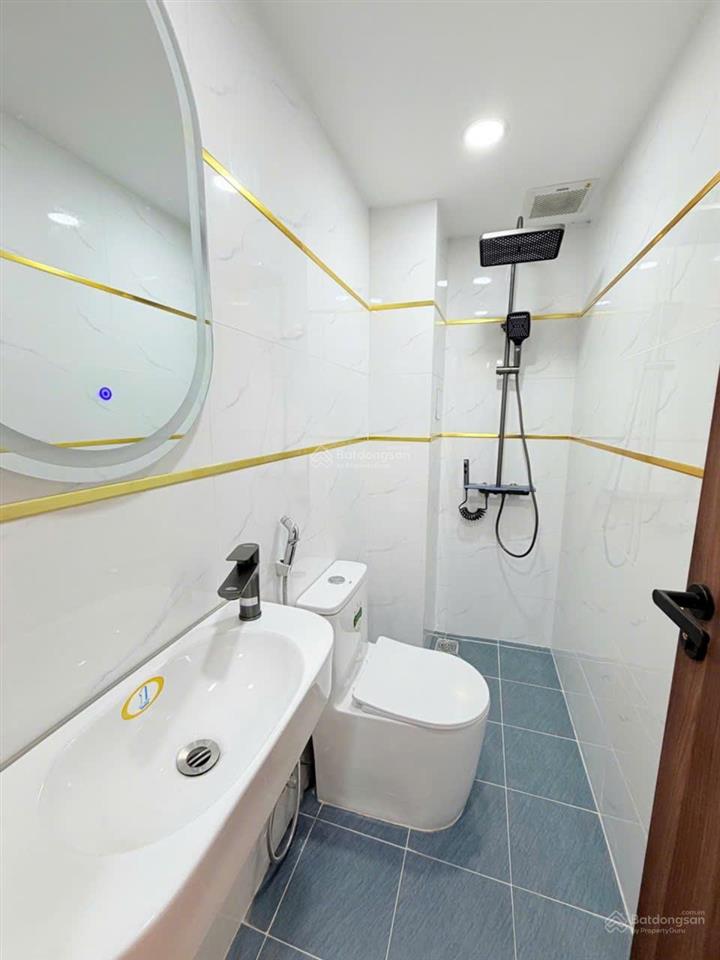 Khu bảy hiền tân bình, nhà ngang siêu tốt gần 4m, sát mặt tiền đường rộng rãi thoáng mát