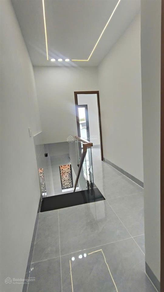 Bán nhà đẹp 1 trệt 1 lầu 1/ngắn tô ký ,thới tam thôn , hóc môn giá 2 tỷ 880 triệu