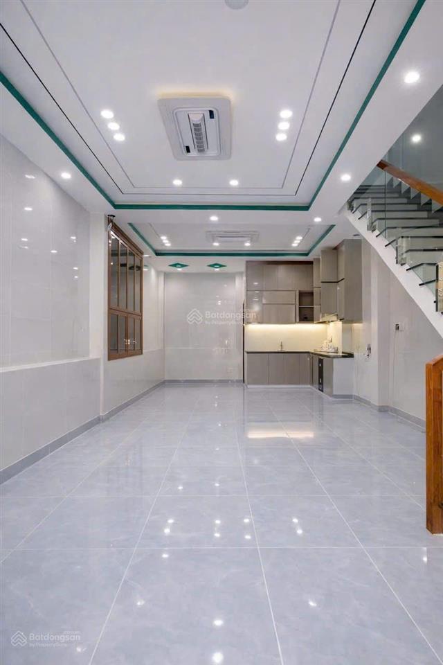 Bán nhà đẹp 1 trệt 1 lầu 1/ngắn tô ký ,thới tam thôn , hóc môn giá 2 tỷ 880 triệu