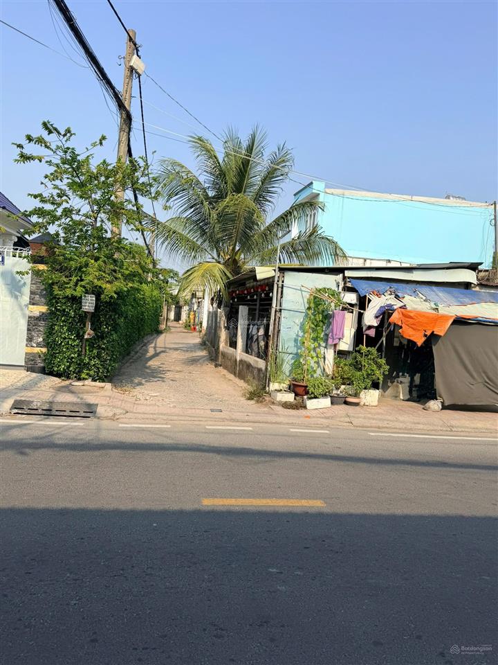 Bán nhà 4m x 19m giá 2,98 tỷ vị trí gần trường, 1/ 30m ra đường trần thị bốc thới tam thôn hóc môn