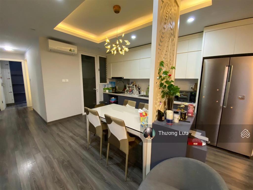 Bán căn 3pn dt 105m2  view bể bơi seasons avenue, có slot oto, giá tốt