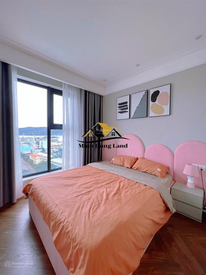Cho thuê altara residences quy nhơn 2pn 2wc  căn góc tầng trung, cao  view biển  full nội thất
