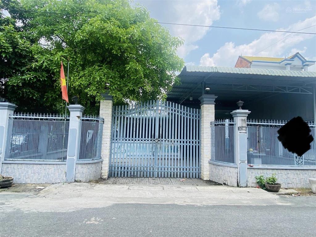 439m2 hẻm lê duẩn trung tâm long thành, thổ cư sẵn 300m, có nhà + ki ốt cho thuê. giá tốt chính chủ