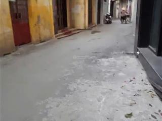 Bán nhà ngõ ô tô phố hoàng hoa thám ba đình hà nội. sổ đỏ 122m giá siêu tốt