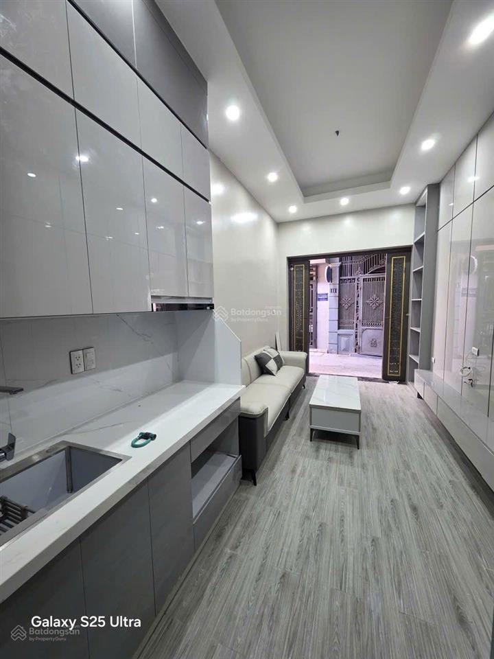 Bán nhà trong ngõ phố tam trinh gần times city. nhà chính chủ nội thất xịn gần phố