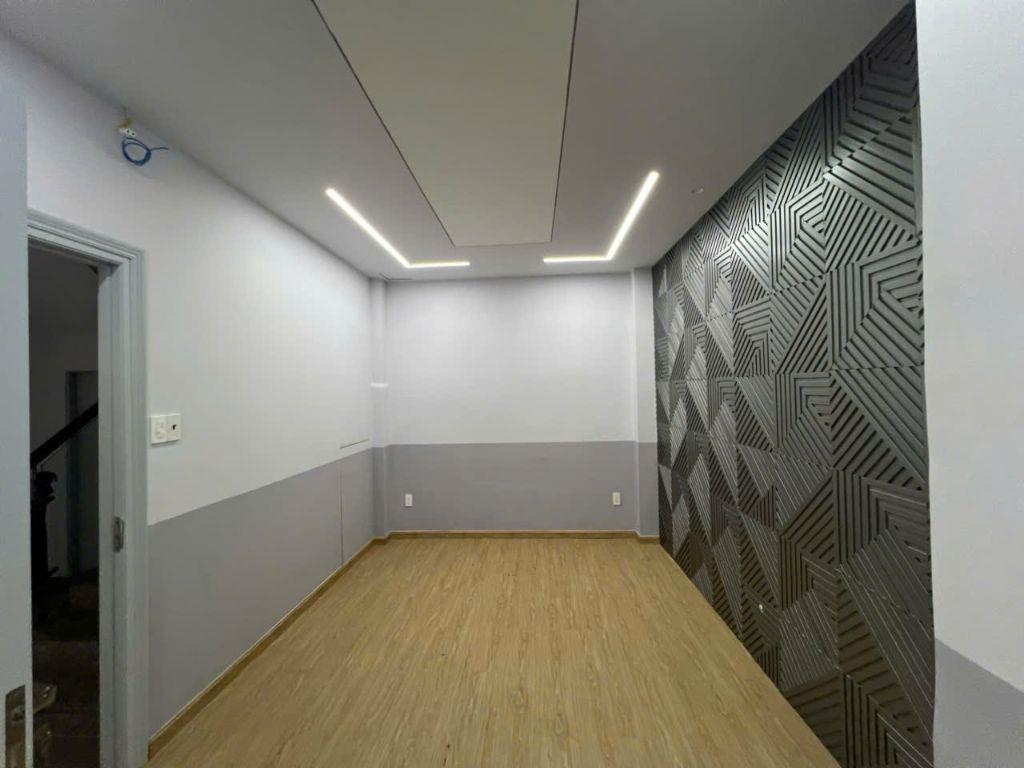 ĐỘC QUYỀN: CHO THUÊ NHÀ 39 TRẦN KHÁNH DƯ, TÂN ĐỊNH, QUẬN 1. DT 100M 3 LẦU. LH:0937133343.