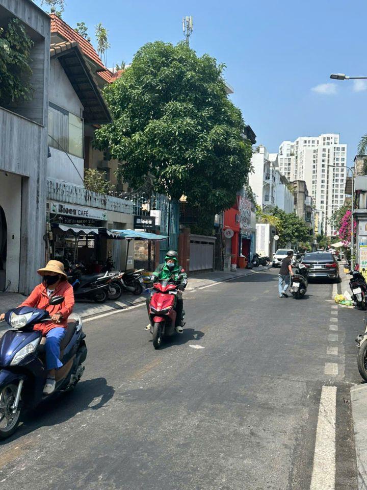 BÁN NHÀ MT SỐ 35 ĐẶNG DUNG PHƯỜNG TÂN ĐỊNH QUẬN 1 (94M2 SHR 33 TỶ) LH:0938627299.
