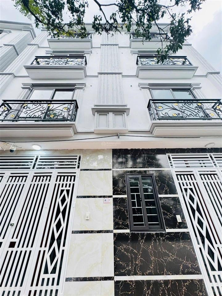 Nhà 4t*33m2 vị trí đẹp gần chợ phượng,đại học thể thao. ngõ nông,rộng ô tô vào tận nhà. giá 3,29 tỷ