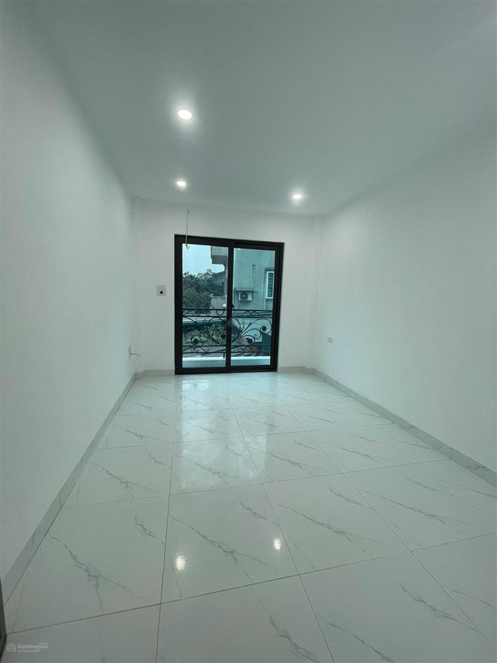 Nhà 3t*42m2 cách địa lộ thăng long chỉ 300m, ngõ trước nhà rộng,thoáng. gần chợ,trường. giá 3,9 tỷ