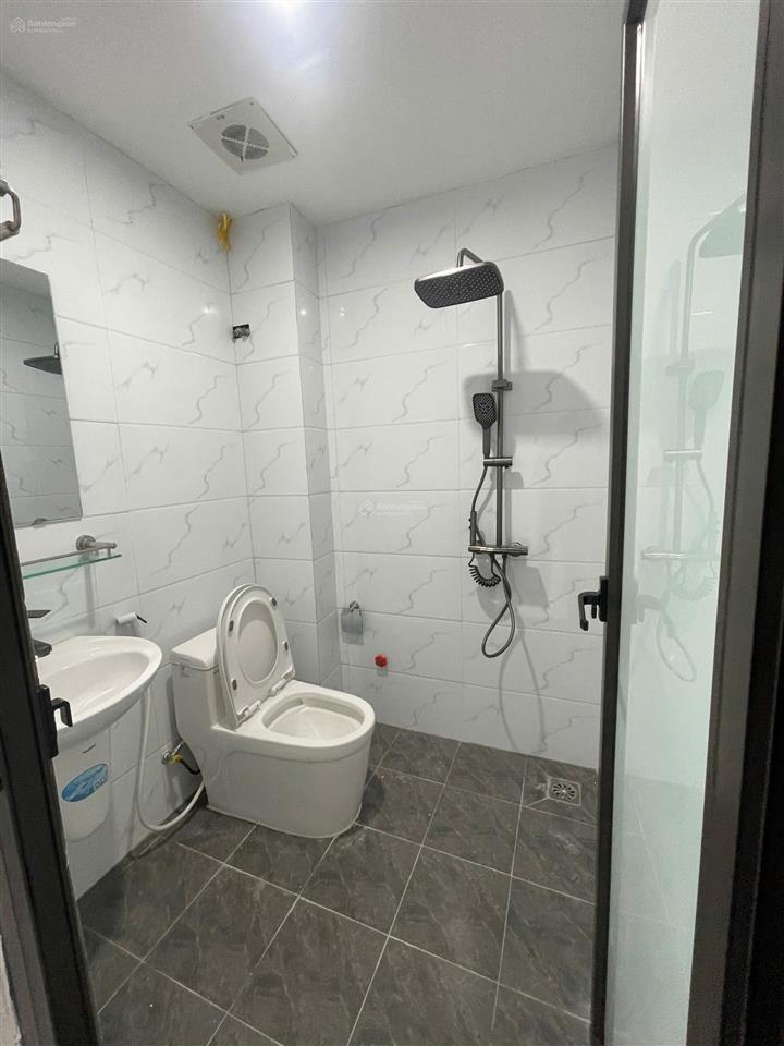 Nhà 3t*42m2 cách địa lộ thăng long chỉ 300m, ngõ trước nhà rộng,thoáng. gần chợ,trường. giá 3,9 tỷ