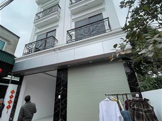 Nhà 3t*42m2 cách địa lộ thăng long chỉ 300m, ngõ trước nhà rộng,thoáng. gần chợ,trường. giá 3,95 tỷ