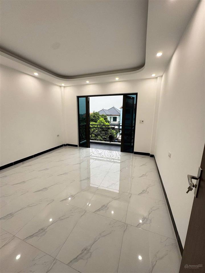 Nhà độc lập 4t*45m2 cách chợ vân côn 100m, ô tô đỗ sát gần đại lộ,đường vành đai 4. giá chỉ 4,49 tỷ