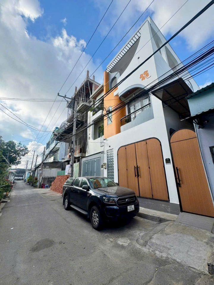 CẦN BÁN GẤP 2 LÔ ĐẤT LIỀN KỀ KHU VỰC P. LINH XUÂN, TP THỦ ĐỨC CŨ. LH:0935194588.