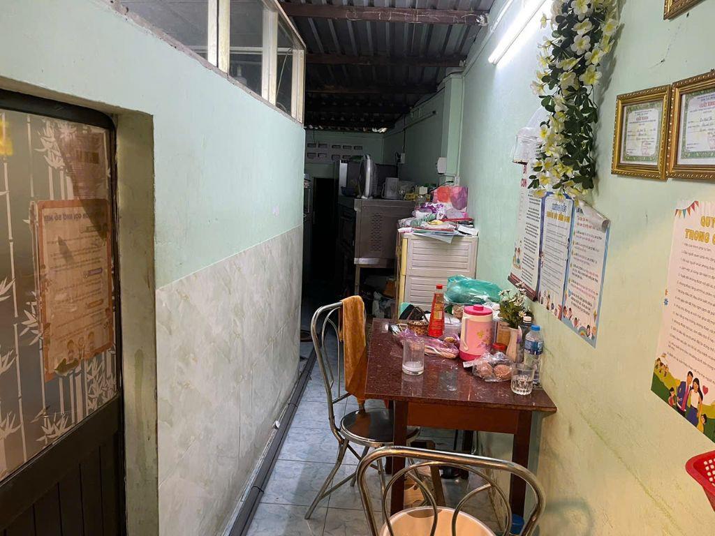 NHÀ QUẬN 11 LIỀN KỀ CÁC QUẬN KHÁC, AN NINH AN TOÀN. 5 TỶ 59.1 M2. LH:0903067772.