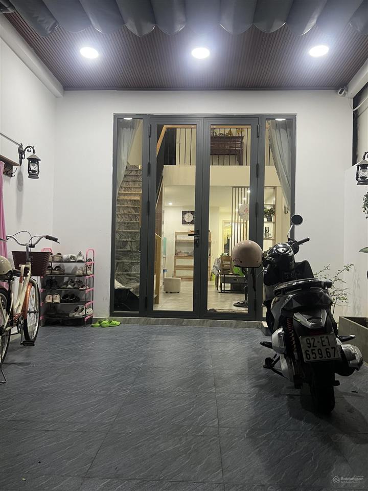 Nhà đẹp 2 tầng đường hồ tương, oto đậu đỗ dt51m2 giá 4,45tỷ tl