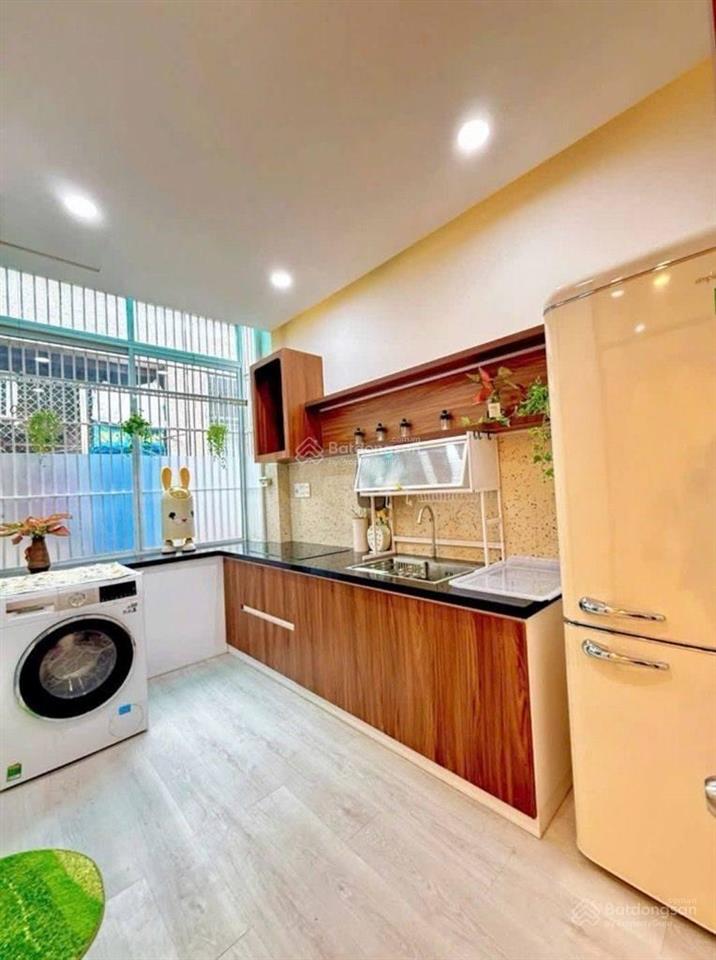 Chính chủ bán nhà lê văn quới, 2 tầng, 5.5m x 10m, hẻm rộng, thông  giảm còn 4.2 tỷ