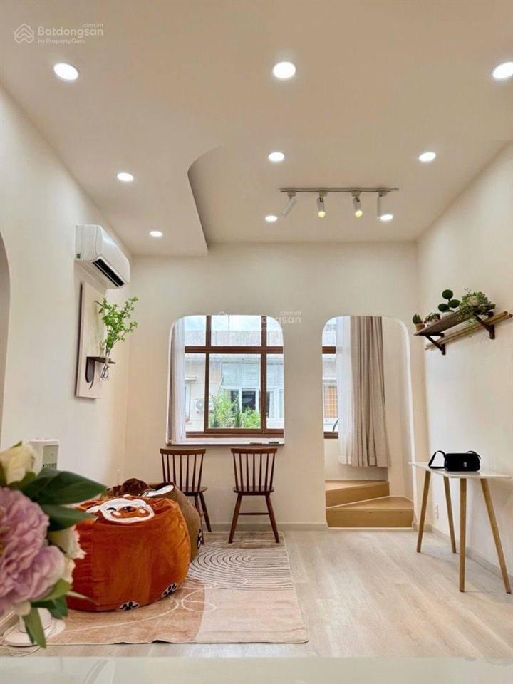 Chính chủ bán nhà lê văn quới, 2 tầng, 5.5m x 10m, hẻm rộng, thông  giảm còn 4.2 tỷ