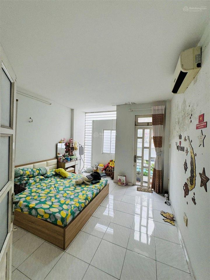 Bán nhà bình long, 3 tầng, 4 x 15m, hẻm xe hơi 6m, chỉ 5.5 tỷ