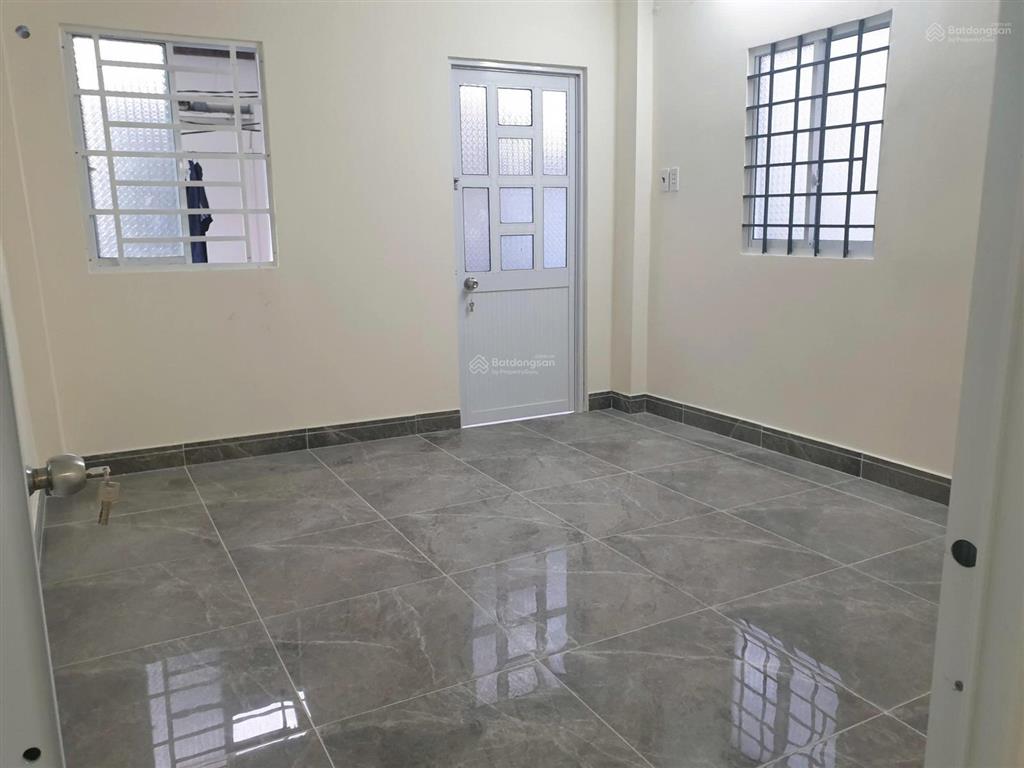 Cho thuê nhà tô hiến thành  2 tầng  dtsd 96m2  chỉ 10tr/tháng