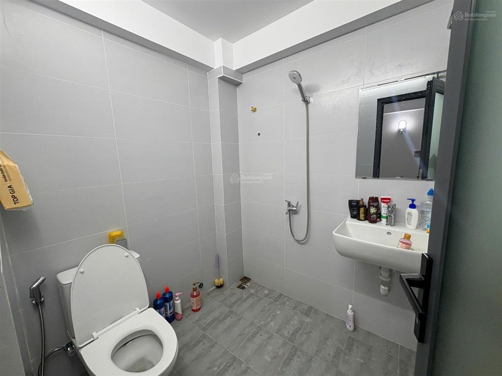 Cần bán nhà lê đình thám, 3 tầng, 4 x 12,5m, hẻm xe hơi, chỉ 6.8 tỷ
