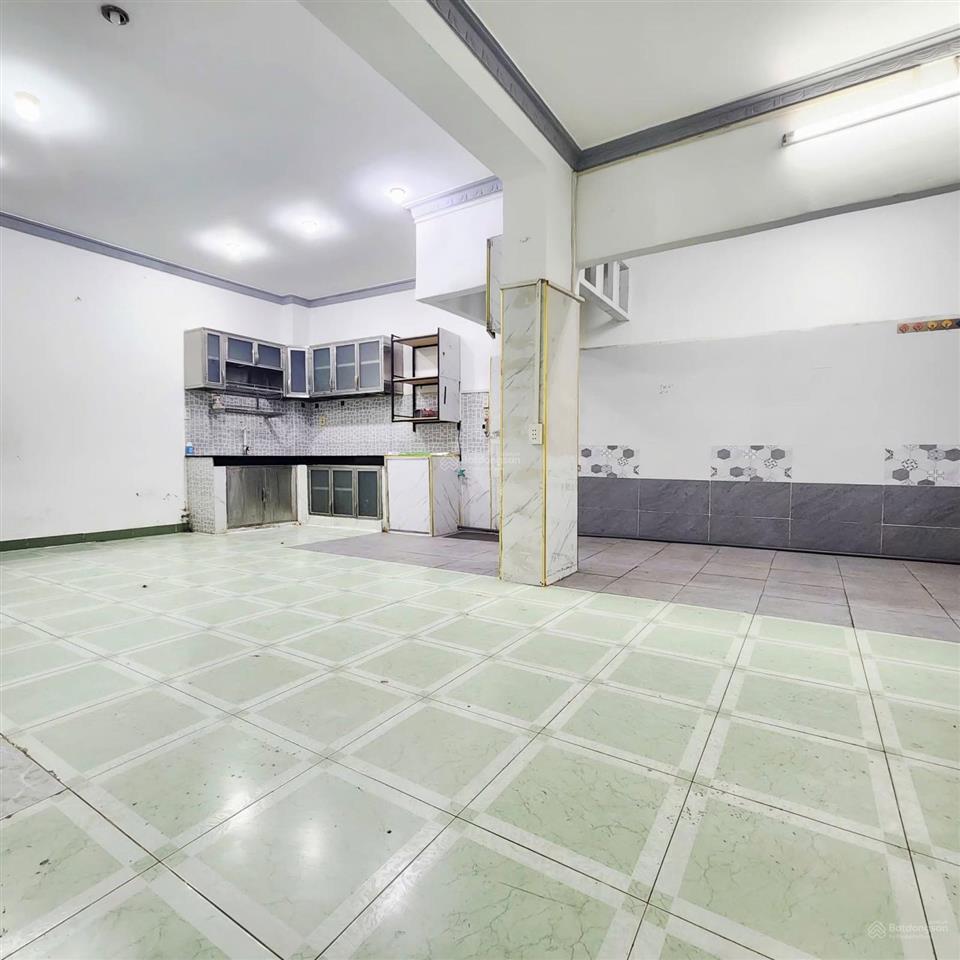 Cho thuê nhà hoàng hoa thám, phường 13  6,5m x 10m  2 tầng, 3pn, 3wc  hẻm xe tải  chỉ 12tr