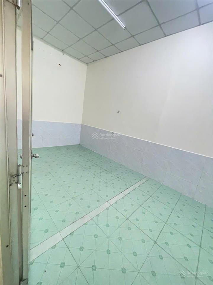 Cho thuê nhà hương lộ 2  ngang 4.2x27m  2 tầng  3 pn 3 wc  hẻm 6m  11 triệu/tháng