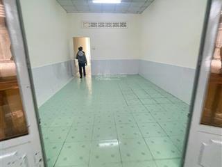 Cho thuê nhà hương lộ 2  ngang 4.2x27m  2 tầng  3 pn 3 wc  hẻm 6m  11 triệu/tháng