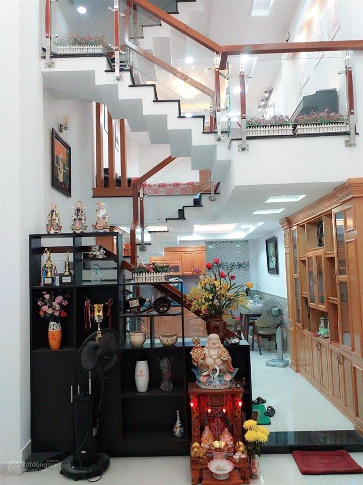 Hạ chào 1.8 tỷ. chủ gấp bán nhà 111/ vườn lài ô tô thông  5m x 14m  chỉ 6.5 tỷ