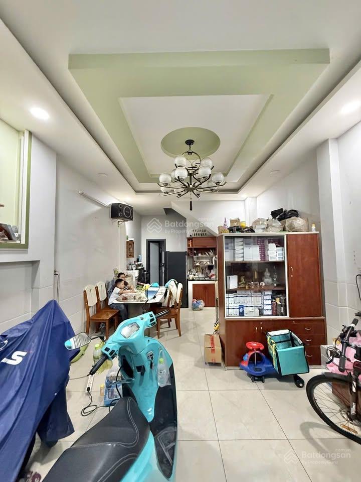 Cần bán nhà mới ở ngay tây thạnh  4 tầng  4.5m x 11m  chỉ 4.9 tỷ